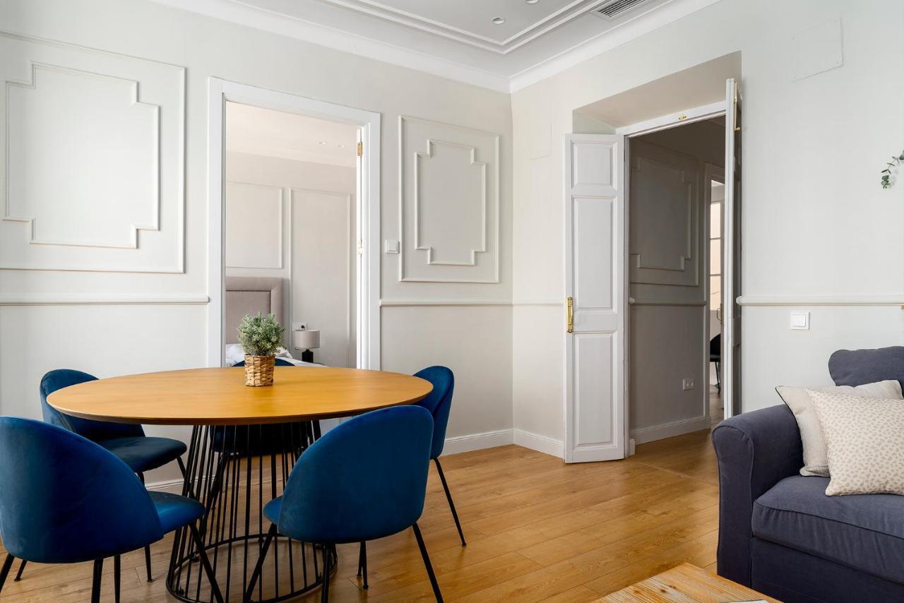 Apartamento Plaza De La Merced 4 Habitaciones マラガ エクステリア 写真